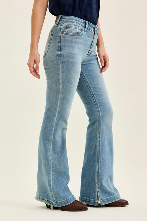 {Pre-Order} Blue Skies Flare Judy Blue Jeans-AVAILALBE IN 3 INSEAMS!