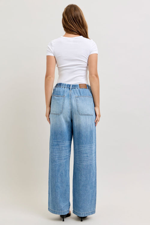 Judy Blue Easy Days Featherweight Denim