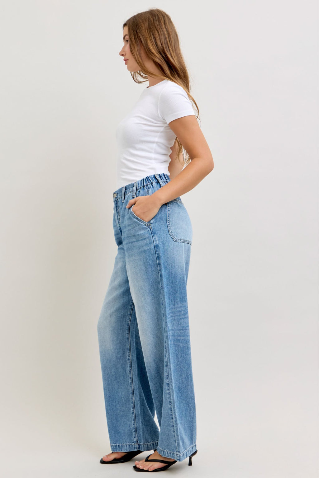 Judy Blue Easy Days Featherweight Denim