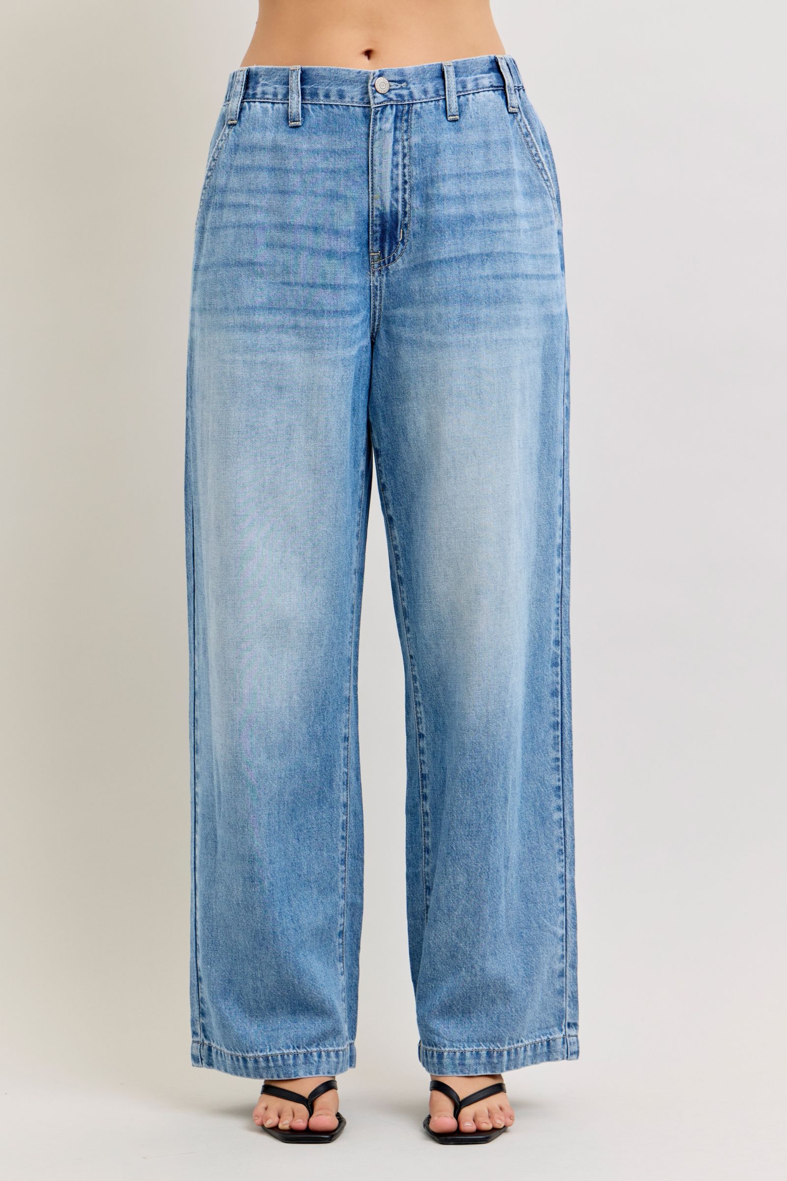 Judy Blue Easy Days Featherweight Denim