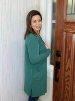 Load image into Gallery viewer, Reese Cardigan In Hunter Green
