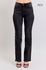 Load image into Gallery viewer, Trio Judy Blue Bootcut Jeans
