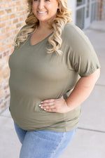 Load image into Gallery viewer, Chloe Cozy Tee - Olive
