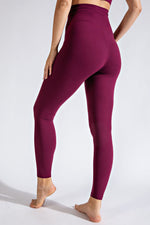 Load image into Gallery viewer, Borrow Them Leggings In Cassis
