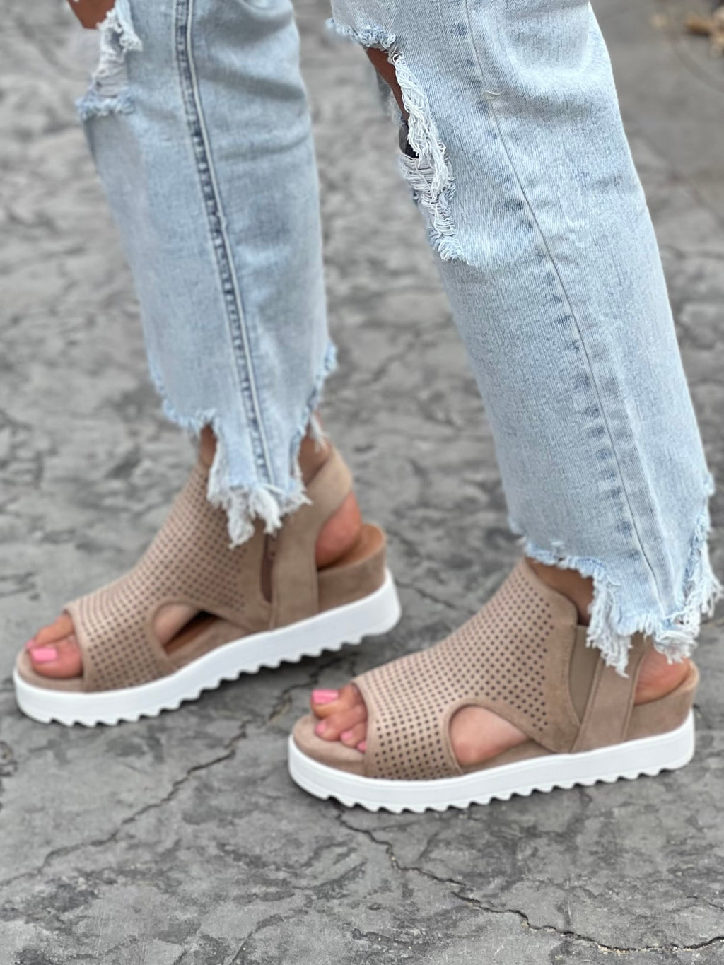 Amie 2 Very G FINAL SALE