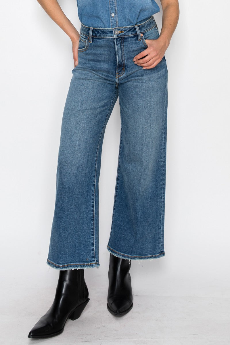 Insight Wide Leg Jeans by Artemis Vintage