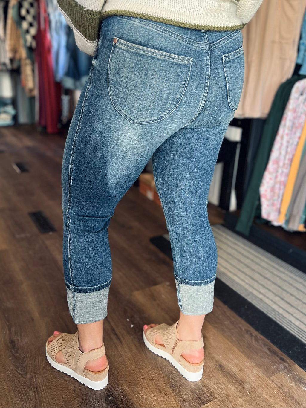 Ryder Cuffed Judy Blue Capri FINAL SALE