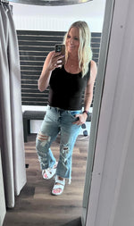 Load image into Gallery viewer, Urban Distressed Crop Jeans
