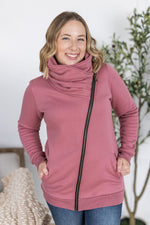 Load image into Gallery viewer, Quinn ZipUp Cowl - Mulberry
