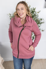 Load image into Gallery viewer, Quinn ZipUp Cowl - Mulberry
