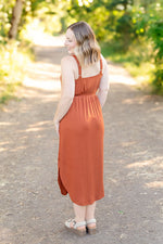 Load image into Gallery viewer, Reagan Ribbed Midi Dress - Rust
