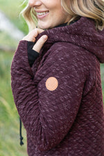 Load image into Gallery viewer, Sawyer SingleHood - Quilted Burgundy
