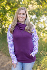 Load image into Gallery viewer, Zoey ZipCowl - Plum and Purple Floral
