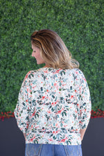 Load image into Gallery viewer, Darcy Dolman - Winter Berry
