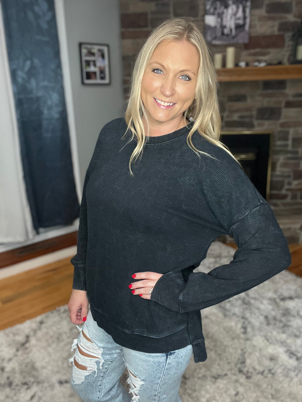 Greater Love Pullover in Mineral Black