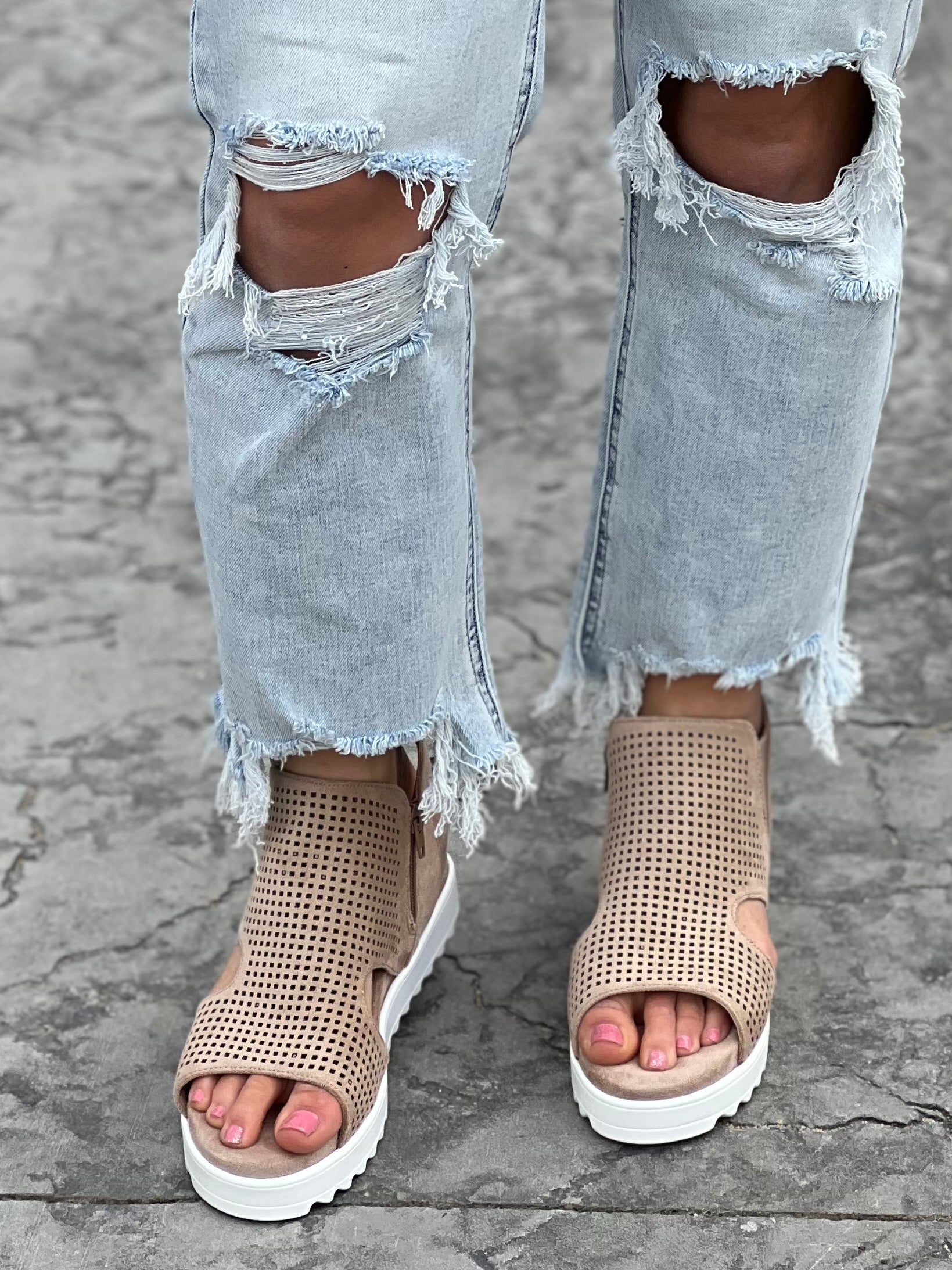 Amie 2 Very G FINAL SALE