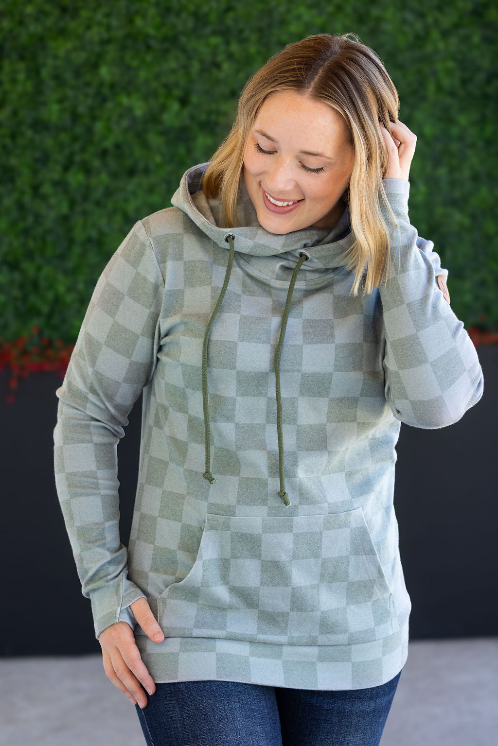 Ashley Hoodie - Olive Checkers
