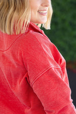 Load image into Gallery viewer, Jesse Vintage Wash Snap Pullover - Red
