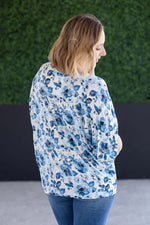 Load image into Gallery viewer, Darcy Dolman - Sapphire Floral
