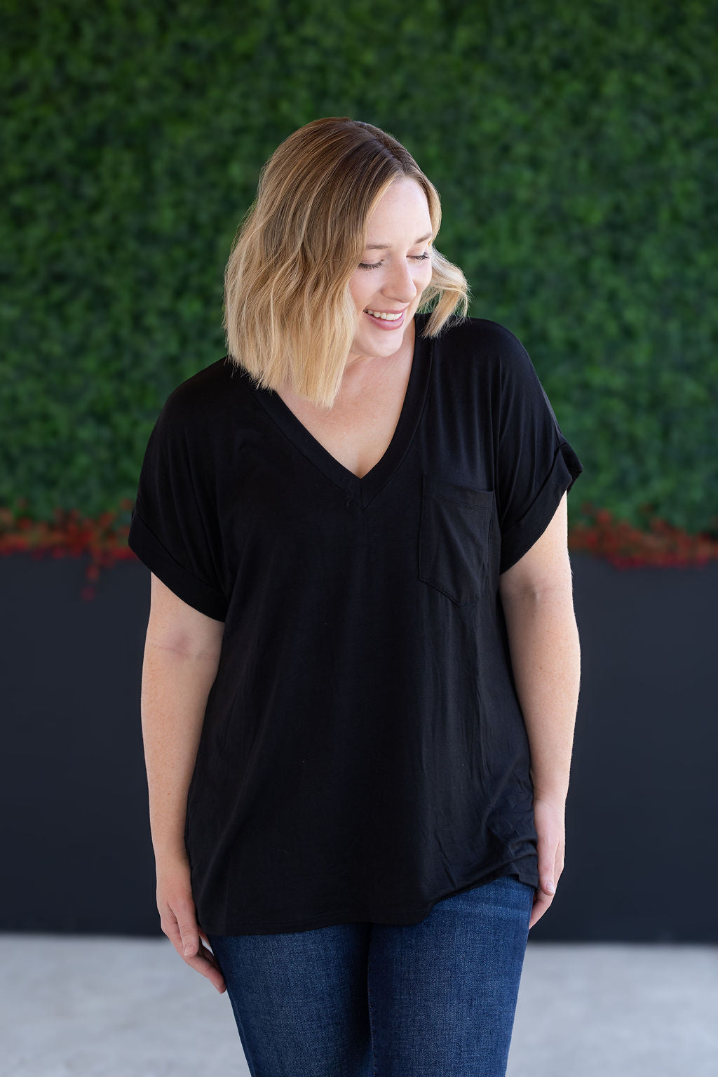 SALE! Sierra Pocket Top - Black