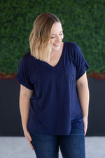 Load image into Gallery viewer, Sierra Pocket Top - Navy
