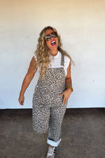 Load image into Gallery viewer, {Pre-Order} Dahlia Overalls
