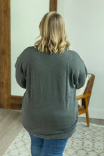 Load image into Gallery viewer, Vintage Wash Pullover in Gray
