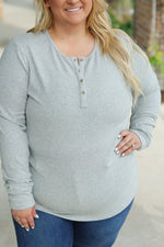 Load image into Gallery viewer, Brielle Henley Ribbed Long Sleeve - Light Grey
