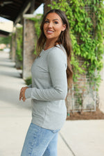 Load image into Gallery viewer, Brielle Henley Ribbed Long Sleeve - Light Grey
