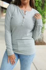 Load image into Gallery viewer, Brielle Henley Ribbed Long Sleeve - Light Grey
