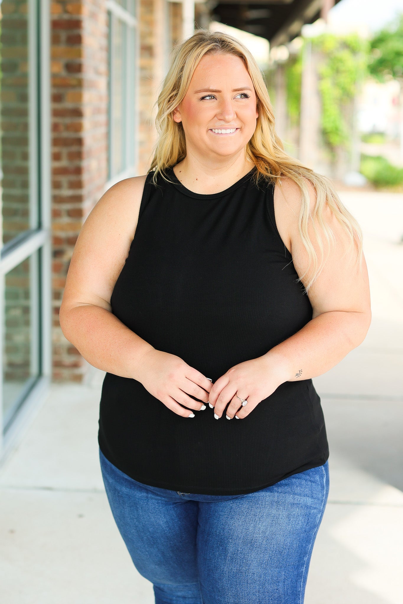 **Tara Ribbed Tank - Black