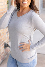 Load image into Gallery viewer, Larissa Long Sleeve - Light Grey
