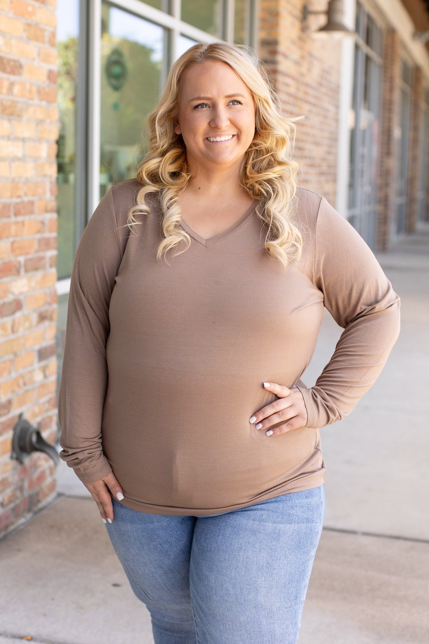 **Larissa Long Sleeve - Mocha