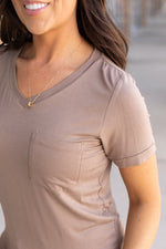 Load image into Gallery viewer, Sophie Pocket Tee - Mocha
