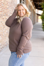 Load image into Gallery viewer, Harper Long Sleeve Henley - Mocha
