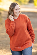 Load image into Gallery viewer, Vintage Wash Pullover - Rust
