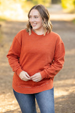 Load image into Gallery viewer, Vintage Wash Pullover - Rust
