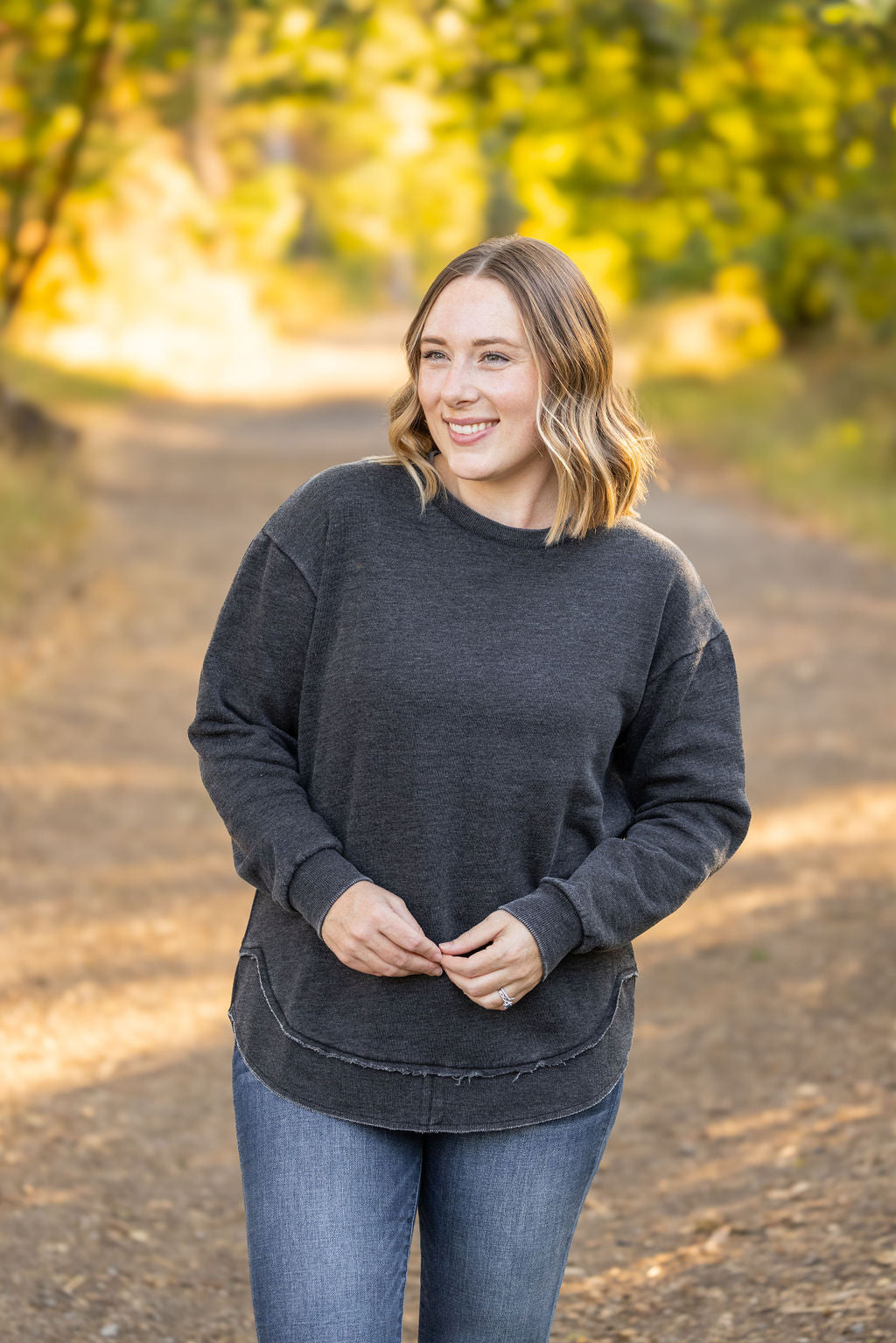 Vintage Wash Pullover - Black