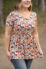 Load image into Gallery viewer, Sarah Ruffle Short Sleeve - Red Floral
