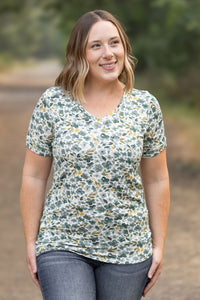 Sophie Pocket Tee - Green Floral