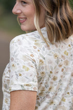 Load image into Gallery viewer, Sophie Pocket Tee - Neutral Floral
