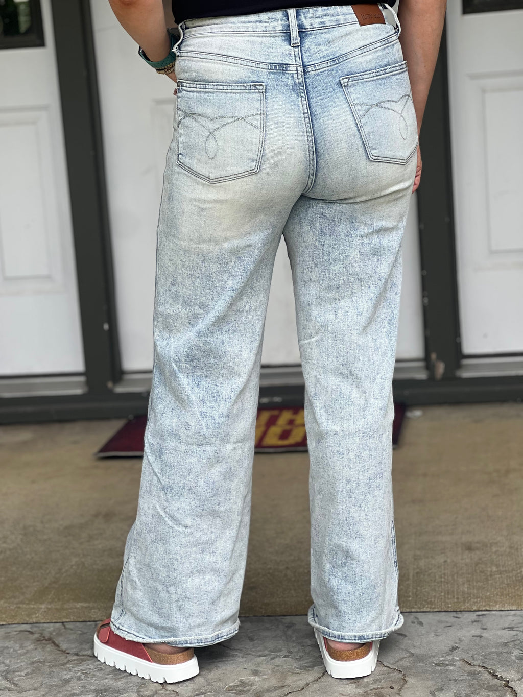 Miranda Retro Wide Leg Jeans by Judy Blue