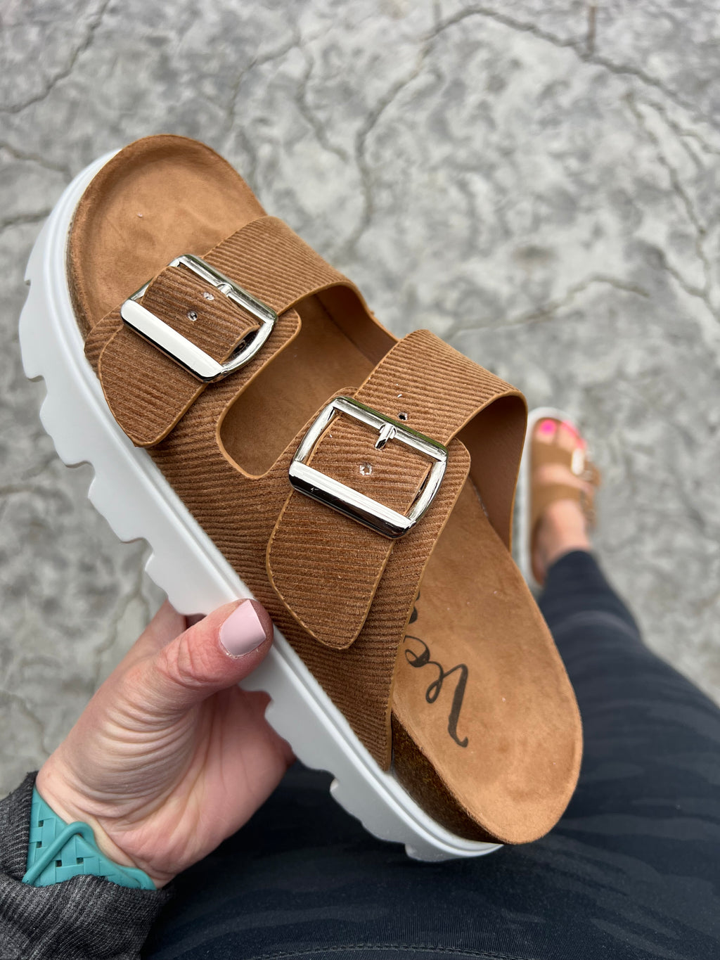 Jazmin Sandals Very G In Tan FINAL SALE