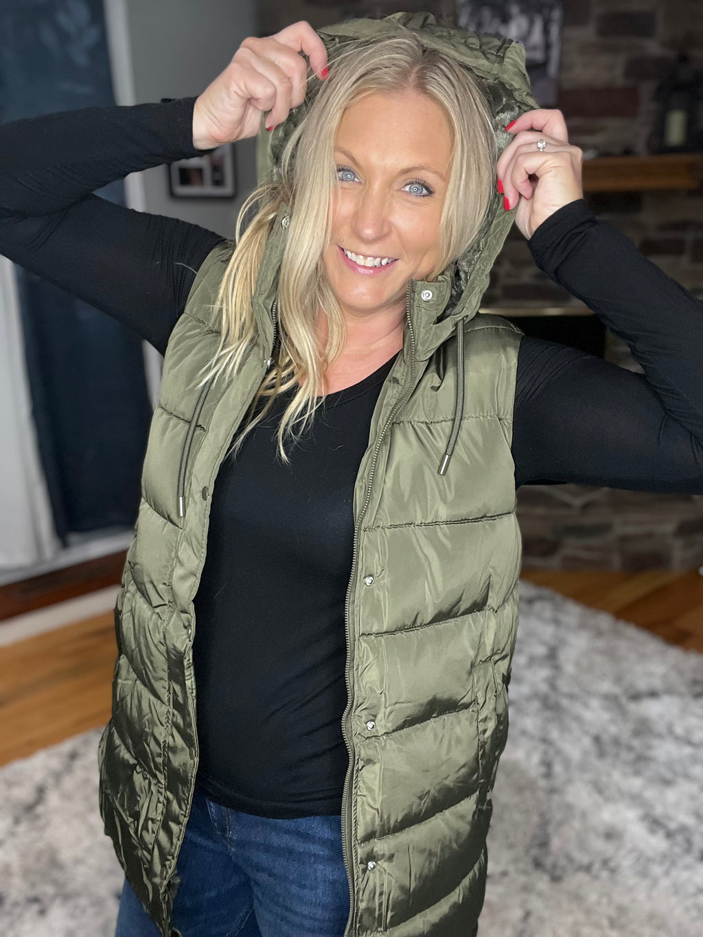 Polar Vest In Olive FINAL SALE