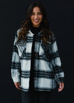 Load image into Gallery viewer, Ainsley Plaid Jacket
