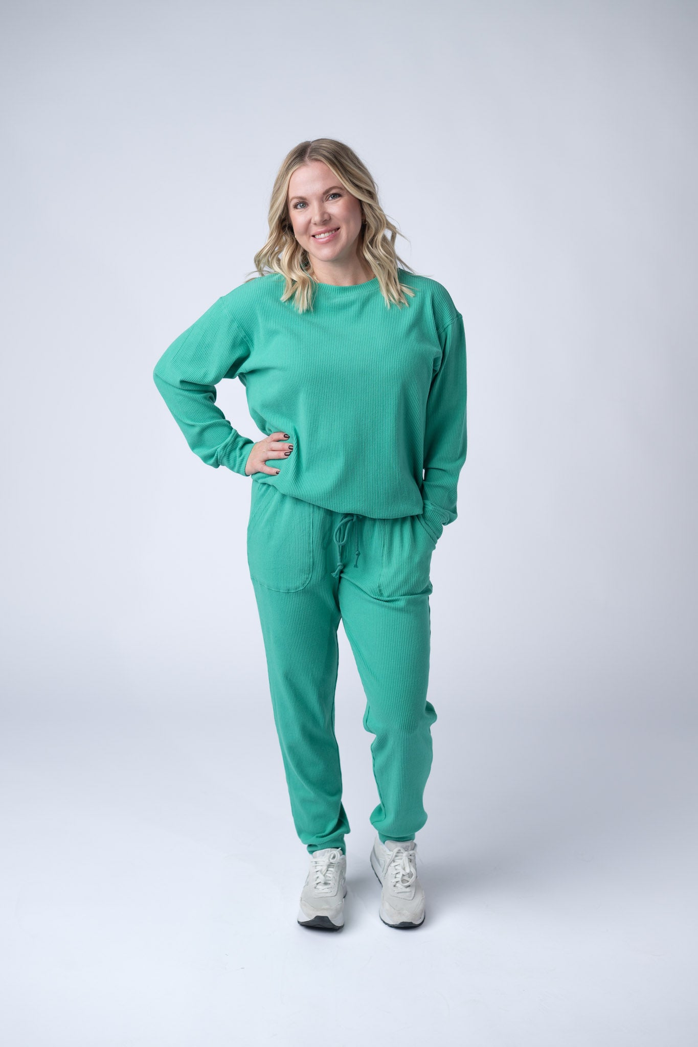 Corrine Ribbed Pullover Top - Emerald