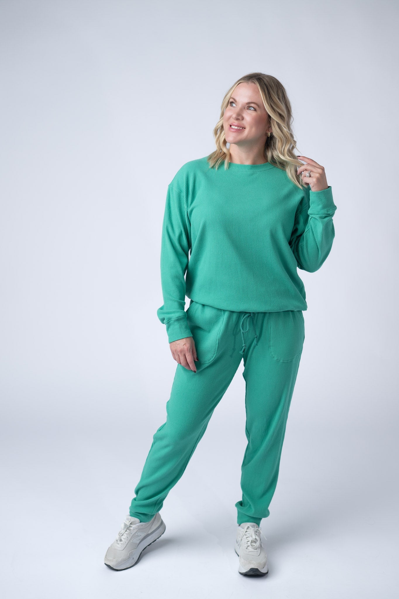 Corrine Ribbed Pullover Top - Emerald
