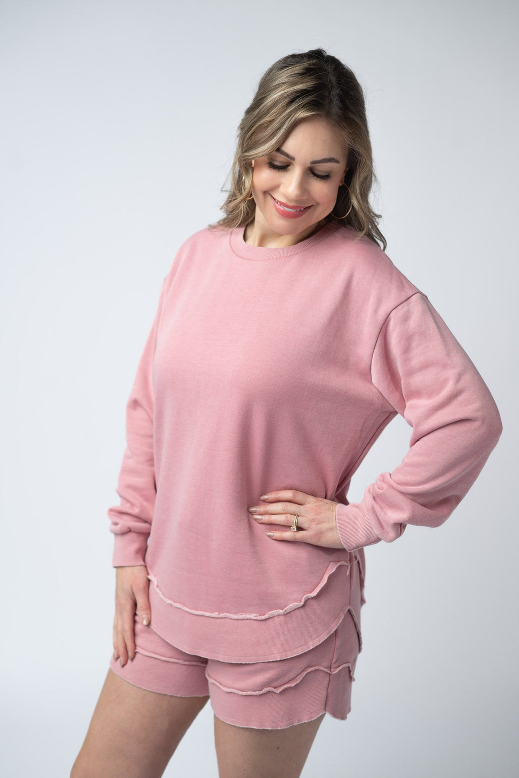 Vintage Wash Pullover - Dusty Pink