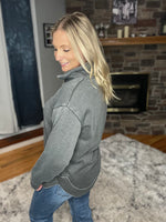 Load image into Gallery viewer, Mineral Wash Quarter Zip Baylor Weekender
