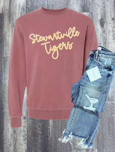 Stewartville Tigers Pullover in Pigment Maroon